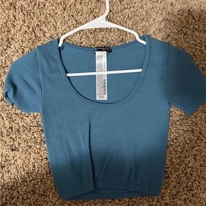 Zara Women's Blue Ribbed Crop Top